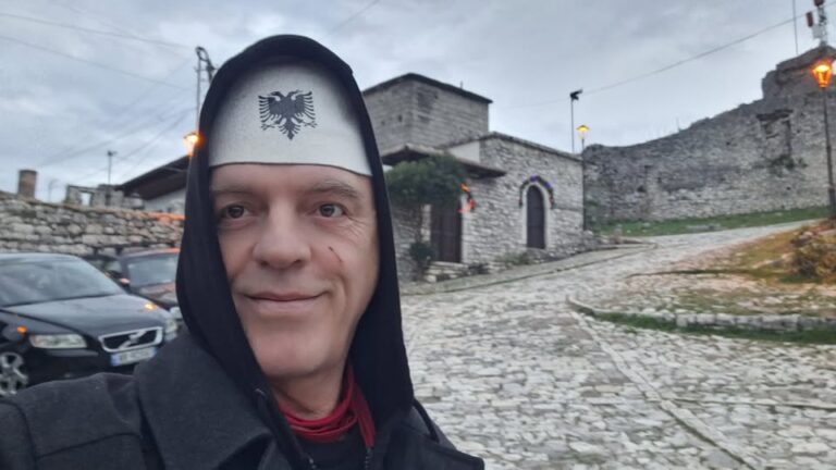Mickoski nuk mund të fitoj në Qendër të Shkupit, ku jetoj une…!