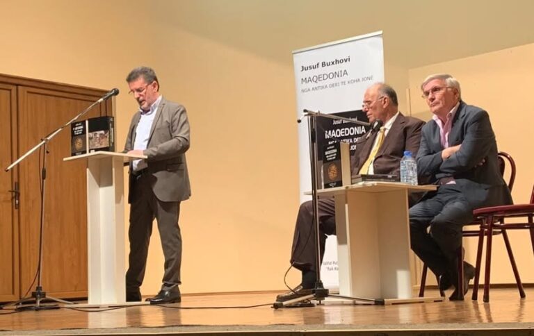 “Maqedonia nga antika deri te koha jonë” e historianit Jusuf Buxhovi, vepër e rëndësishme e historiografisë shqiptare