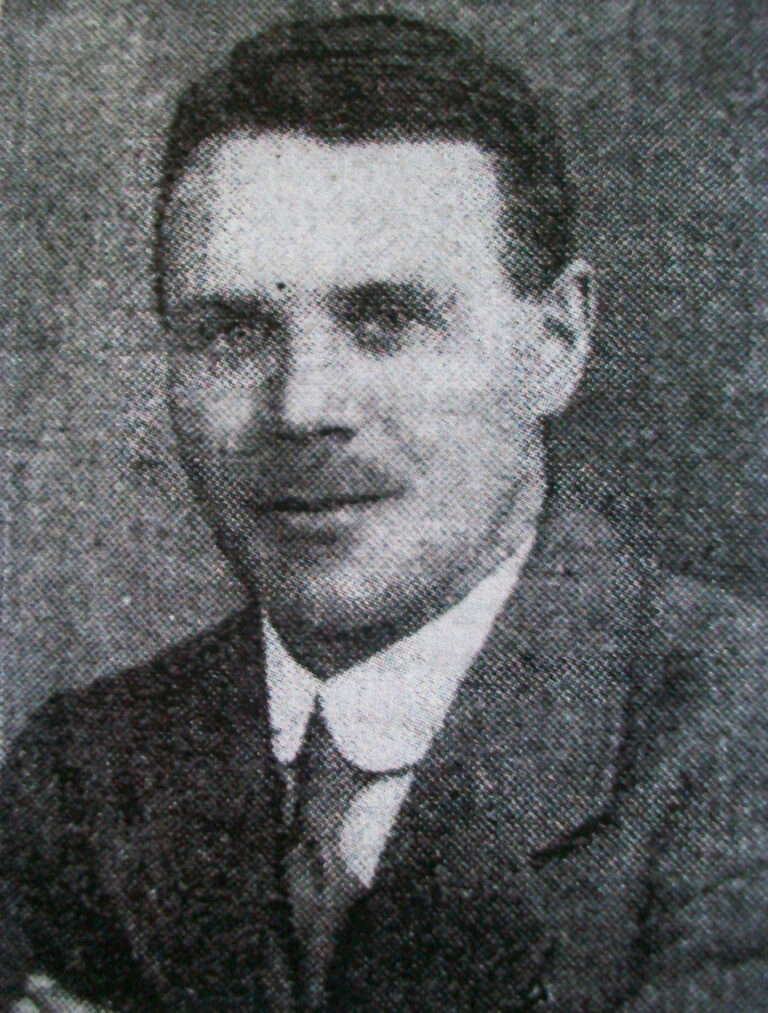 Rrëfimi i botanistit britanik Herbert Cowley më 1930 : “Përmes Shqipërisë së paeksploruar. — Bimë të rralla në një territor të ri.”