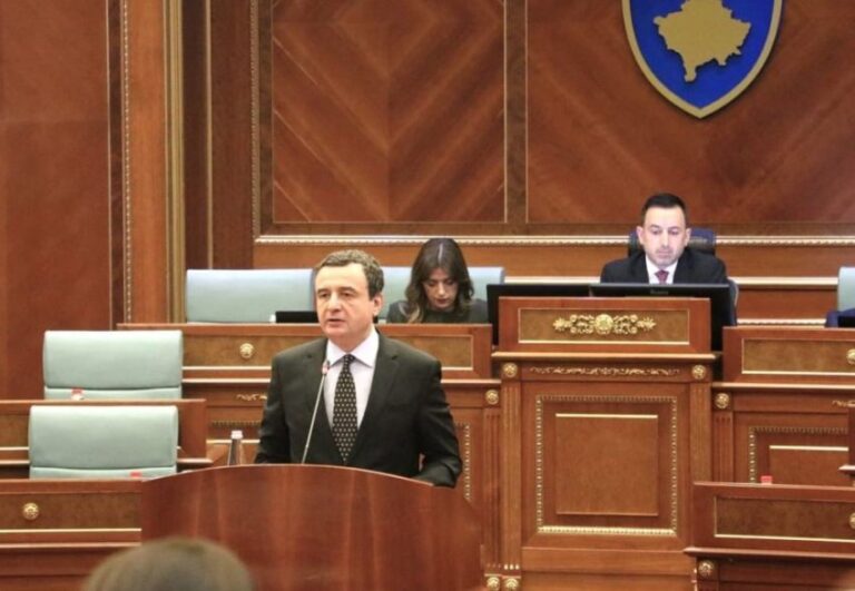 Ai që e sulmon Albin Kurtin, i sulmon pesëdhjetë për qind të votuesve