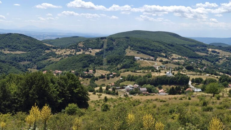 Kisha katolike në Shalë – bekim apo mallkim?!