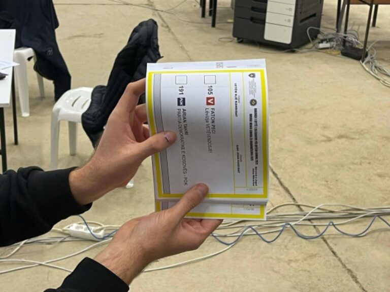 Pse diaspora voton ndryshe nga Kosova? Anatomia e një hendeku politik e shoqëror
