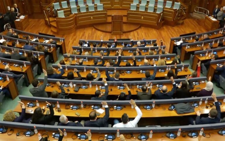 Lis Bukuroca për atë se si opozita i dha një goditje të rëndë shtetit të Kosovës!