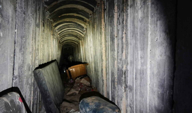 Maskat bien në Gaza