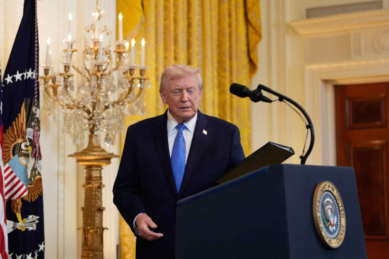 Trump bën thirrje për luftë globale kundër terrorizmit islamik pas masakrës në Sidnei
