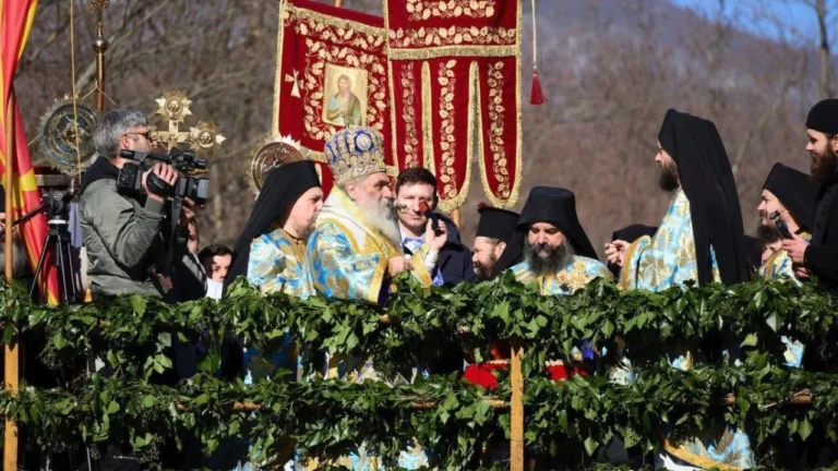 Ndodh për herë të parë në një shekull, liturgjia dhe bekimi i ujit bëhen në gjuhën shqipe në Maqedoninë e Veriut