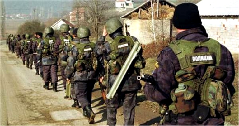 BE reagon ndaj Kosovës kur diçka nuk u pëlqen serbomëdhenjve, por Jo kur Vuçiqi jep këshilla për ripushtimin e Kosovës tek Ushtria e Serbisë