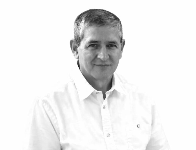 Klithmë , vargje proteste të Arif Ejupit