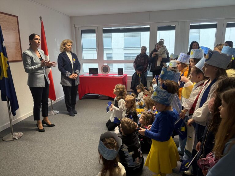 Shqiptarët e Gjenevës në përvjetorin e Festës Kombëtare të Pavarësisë – 17 Shkurt 2008
