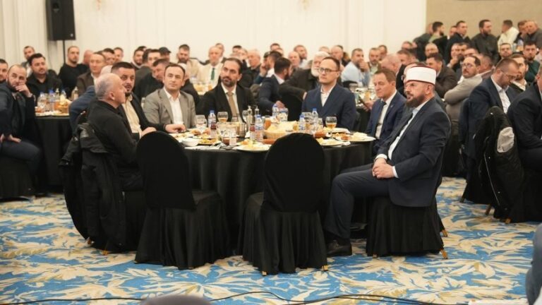 Vërtetë, kush po i financon “iftaret politike”…, në shtetin laik të Kosovës?