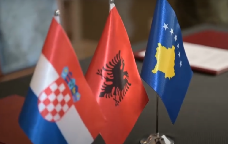 Ku po i dhemb ministrit serb për Aleancën Kosovë-Kroaci-Shqipëri