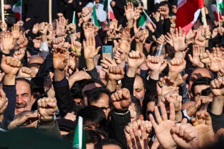 Protestat në Iran, dita 38: – Ne lutemi që të vijë lufta dhe të na shpëtojë