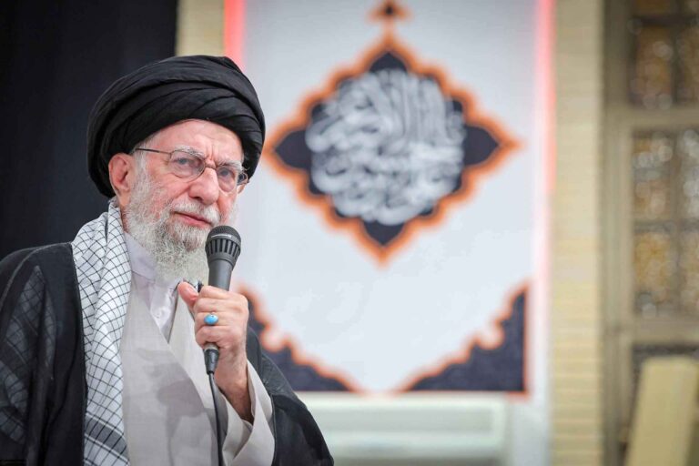 Izraeli ka hakuar kamerat e trafikut të Teheranit dhe përdori AI për të planifikuar vrasjen e Khamenei