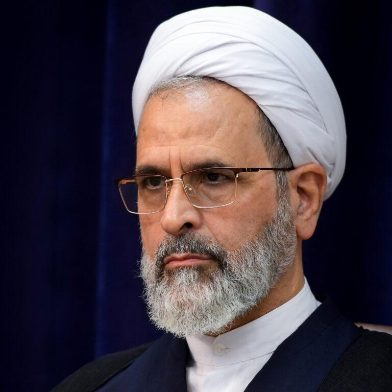Irani ka emëruar Alireza Arafi udhëheqësin e përkohshëm më të lartë