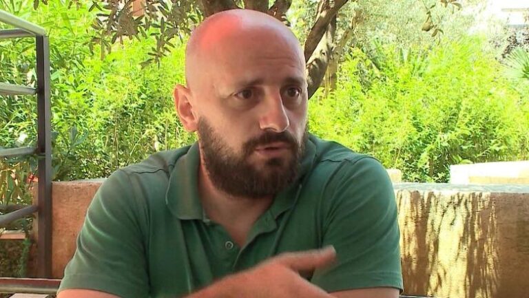 Sipas Romeo Karajt, Dritan Goxhaj po bën punët e Ilir Metës nga burgu