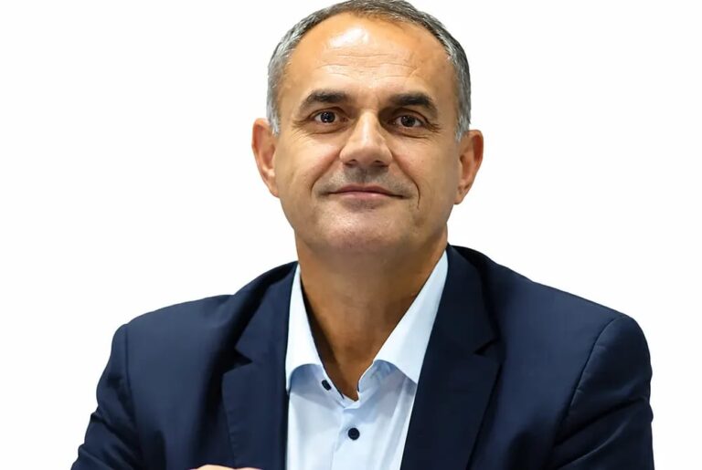 Kur sulmohet gazetaria, rrezikohet demokracia, të vërtetën nuk e hesht as pushteti, as linçimi