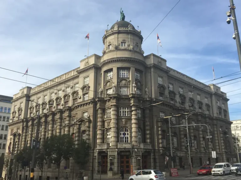 Lulejta Pula i shkruan letër edhe Qeverisë së Republikës së Serbisë