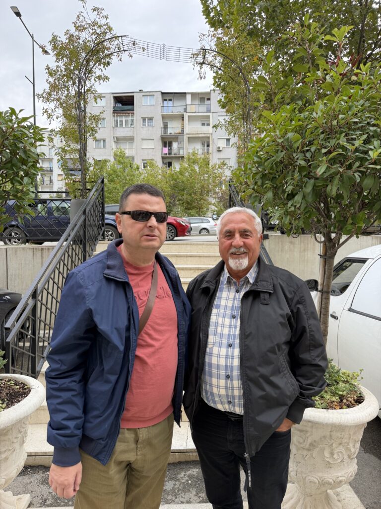 Mentor Mripa – zëri që e sheh botën përmes shpirtit